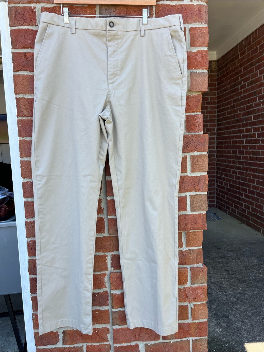 croft & barrow Men's Light Khaki Straight Chinos‎